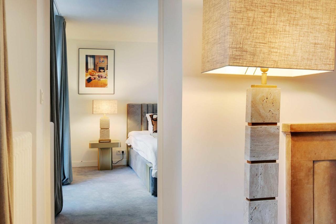 Appartamento Elegant - 2bd-6p - Avenue Montaigne Parigi