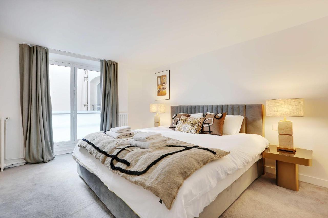 Appartamento Elegant - 2bd-6p - Avenue Montaigne Parigi